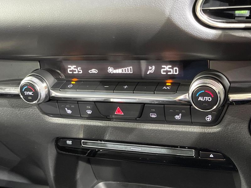 2022 Mazda CX-30 3DA-DM8P (UW-6a98e460cb8f1)[22]