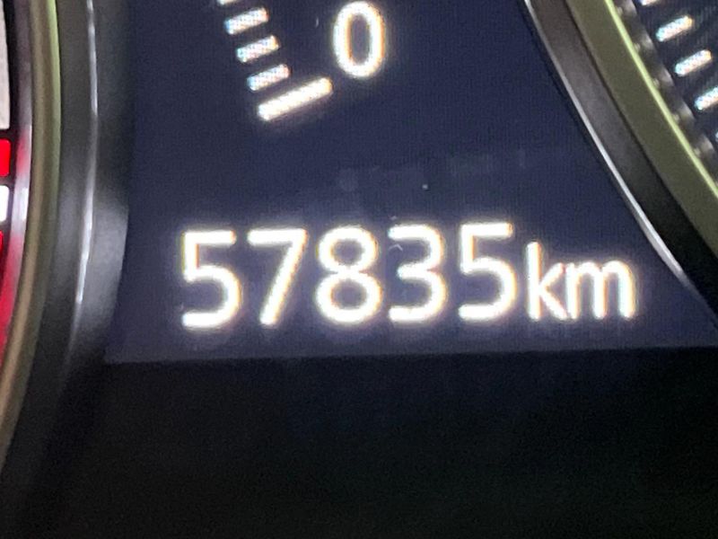2022 Mazda CX-30 5BA-DMEP (UW-6a98e463e971c)[2]