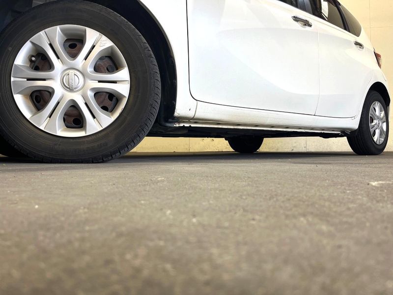 2018 Nissan Note DBA-E12 (UW-6a98e46d25469)[5]