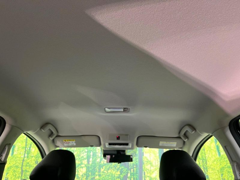 2021 Nissan Note 6AA-E13 (UW-6a98e46fb38a7)[23]