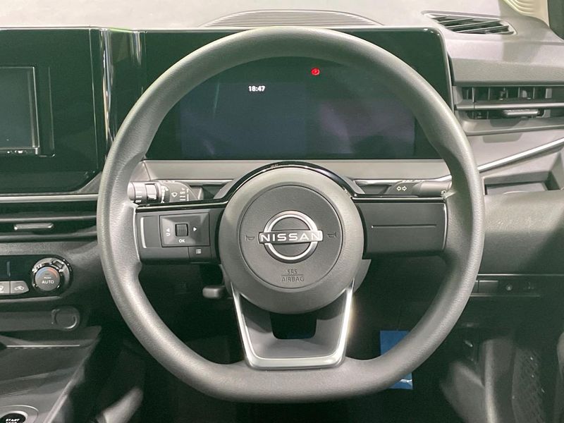 2021 Nissan Note 6AA-E13 (UW-6a98e470b3837)[20]