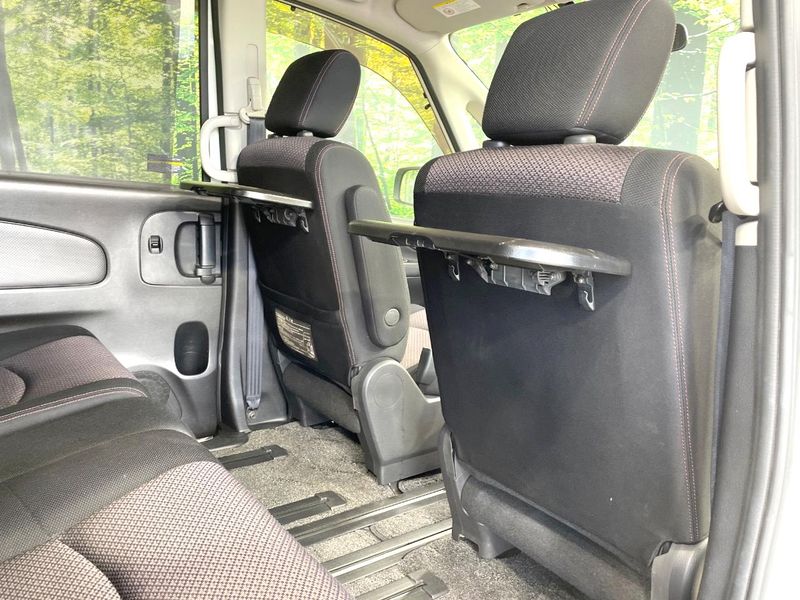 2011 Nissan Serena DBA-FC26 (UW-6a98e4748add4)[20]