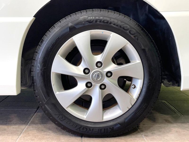 2011 Nissan Serena DBA-FC26 (UW-6a98e4748add4)[12]