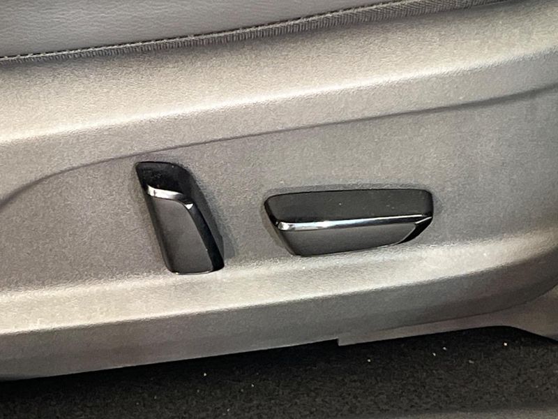 2024 Nissan Aura 6AA-FE13 (UW-6a98e47cc675b)[28]