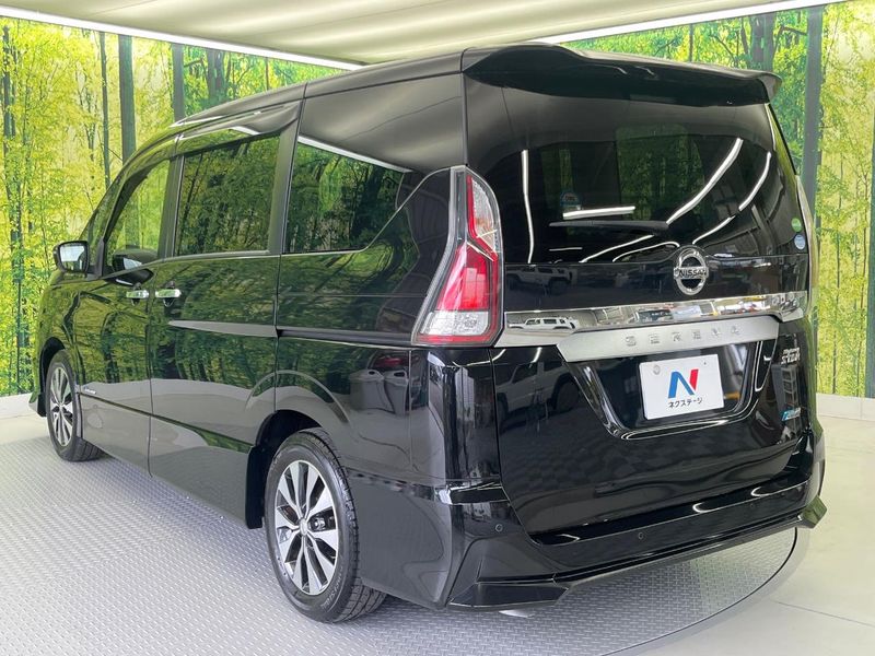2016 Nissan Serena DAA-GFC27 (UW-6a98e49481ac2)[9]