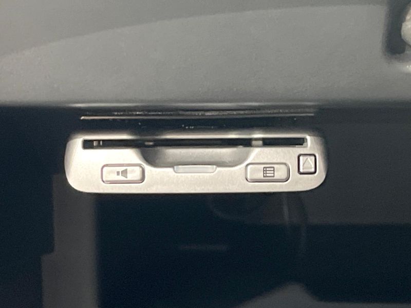 2020 Nissan Note DAA-HE12 (UW-6a98e4db56e52)[10]