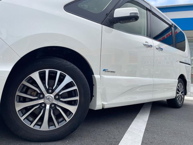 2016 Nissan Serena DAA-HFC26 (UW-6a98e4ec0c3b1)[6]