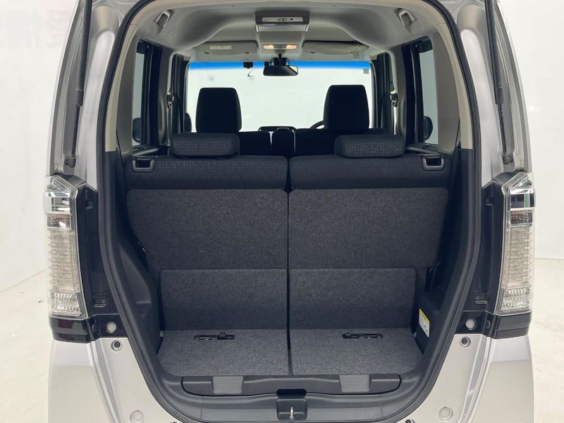 2015 Honda N-BOX CUSTOM DBA-JF1 (UW-6a98e517f1fc9)[22]