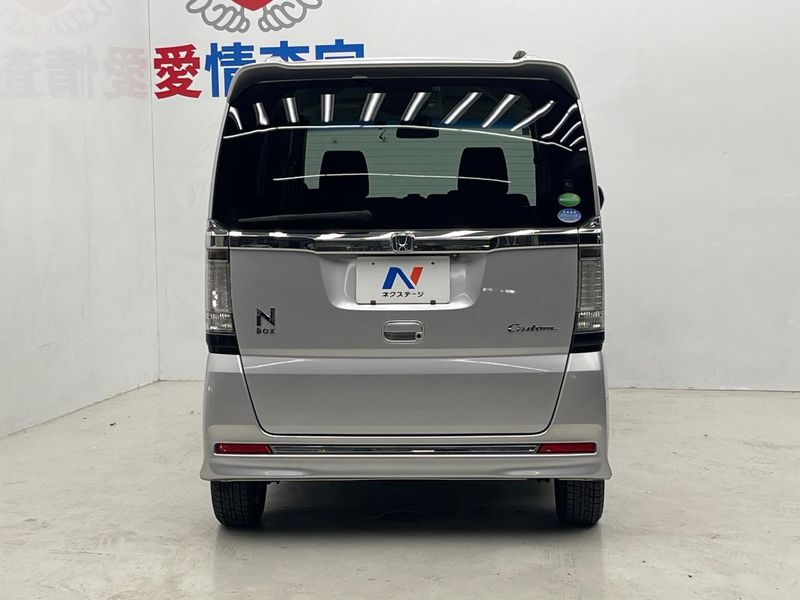 2015 Honda N-BOX CUSTOM DBA-JF1 (UW-6a98e517f1fc9)[19]
