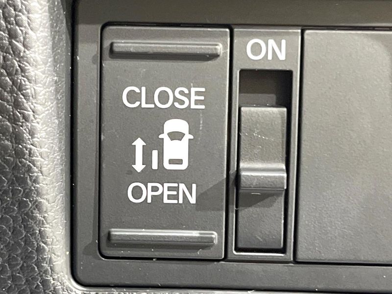 2019 Honda N-BOX CUSTOM DBA-JF3 (UW-6a98e52ca1cb2)[29]