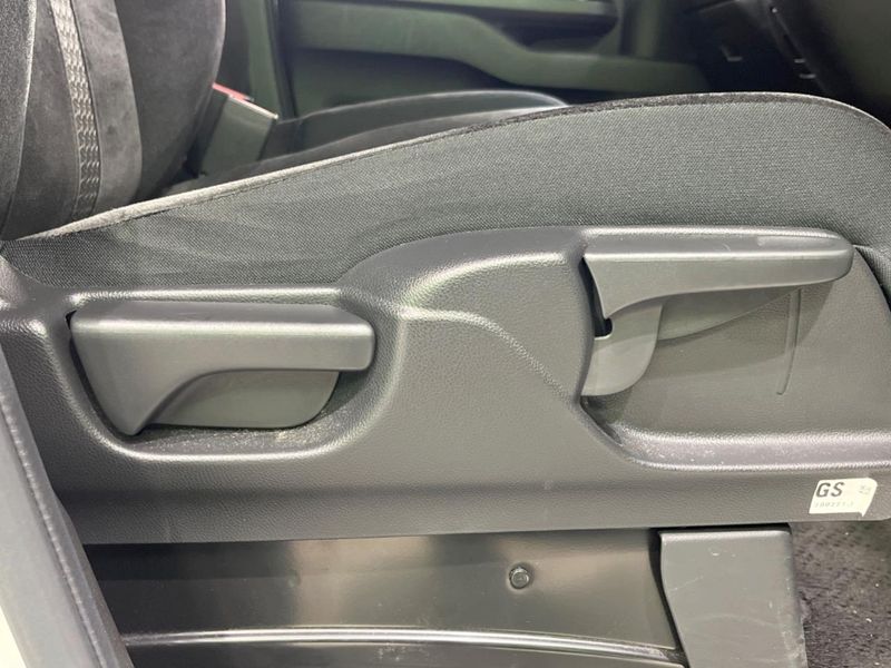 2020 Honda N-BOX CUSTOM 6BA-JF3 (UW-6a98e52f7c443)[18]