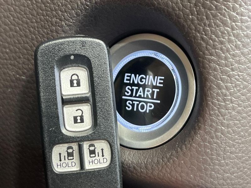 2019 Honda N-BOX DBA-JF4 (UW-6a98e5477e8c0)[13]