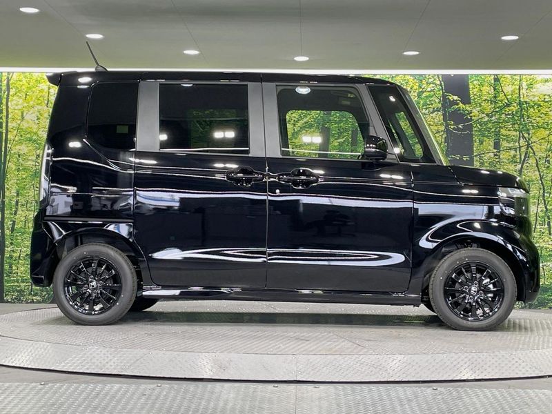 2026 Honda N-BOX CUSTOM 6BA-JF5 (UW-6a98e5573a3de)[15]