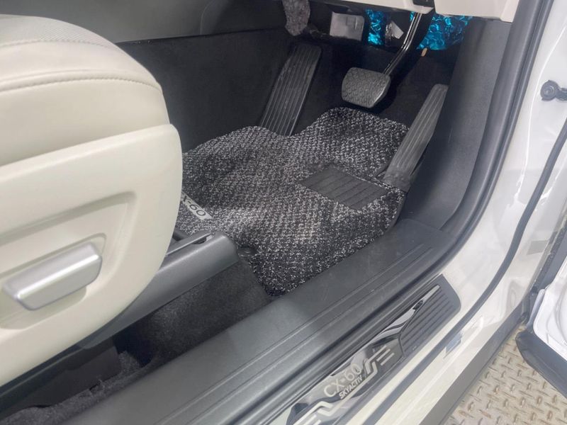 2022 Mazda CX-60 3CA-KH3R3P (UW-6a98e59346f38)[16]