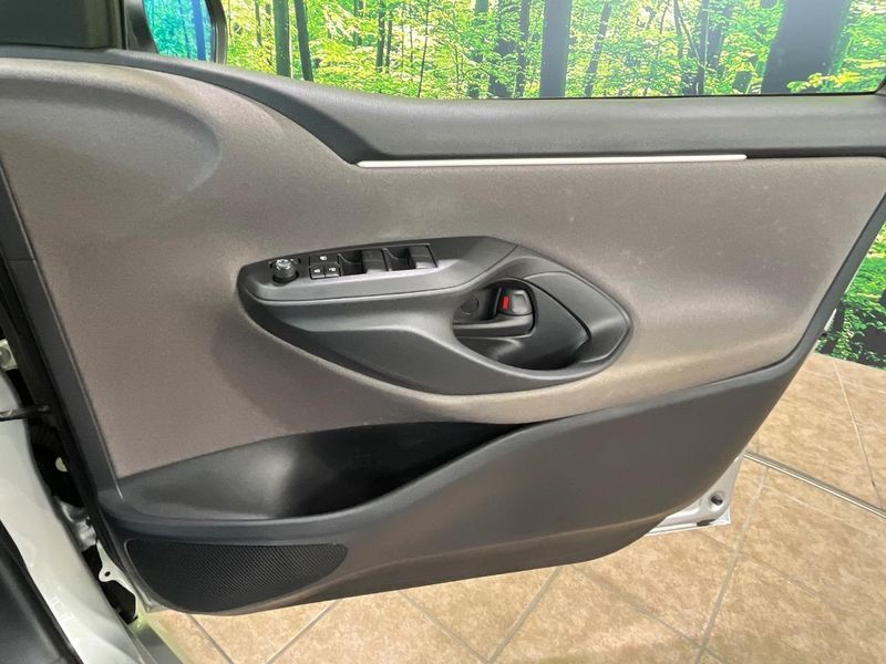 2021 Toyota Yaris 5BA-KSP210 (UW-6a98e5992a6d8)[25]