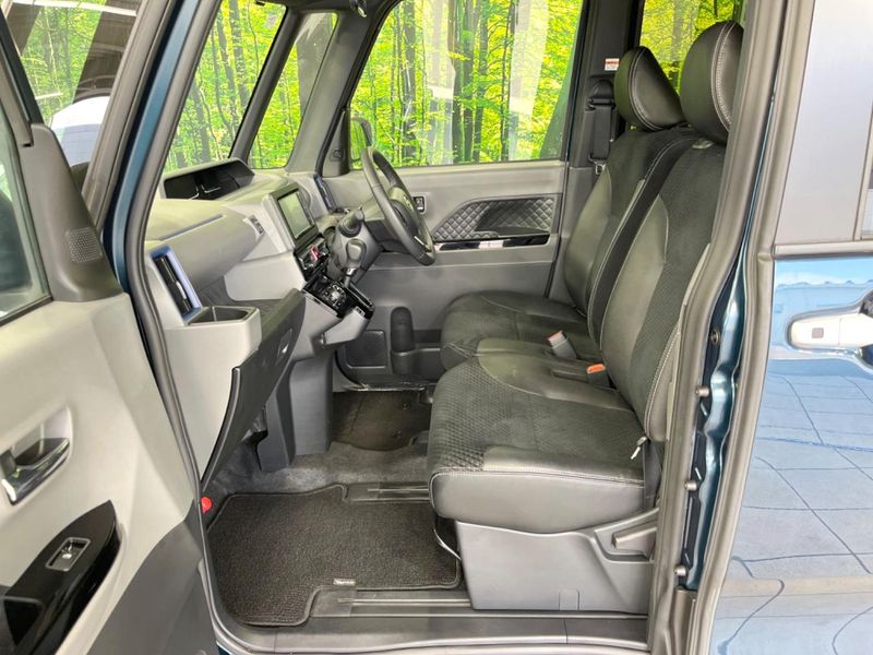 2020 Daihatsu Tanto 5BA-LA650S (UW-6a98e5d39e369)[14]