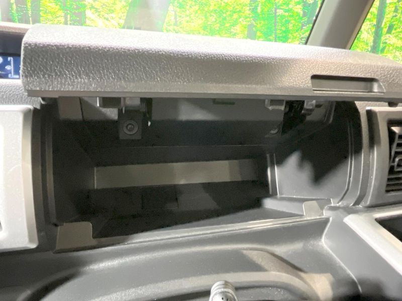 2017 Daihatsu Wake DBA-LA700S (UW-6a98e5d8db0fb)[14]