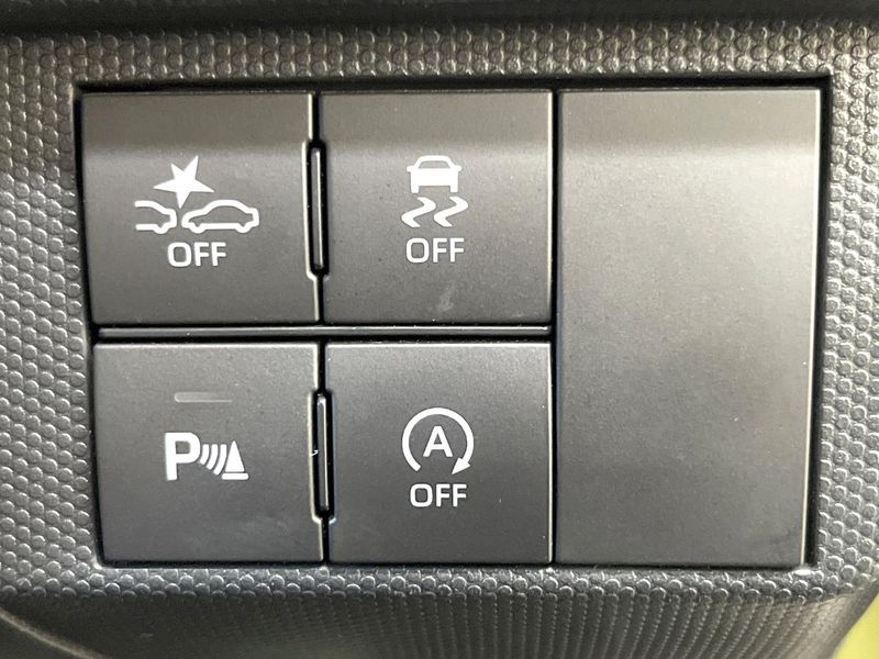 2023 Daihatsu Taft 5BA-LA900S (UW-6a98e5ef08c40)[14]