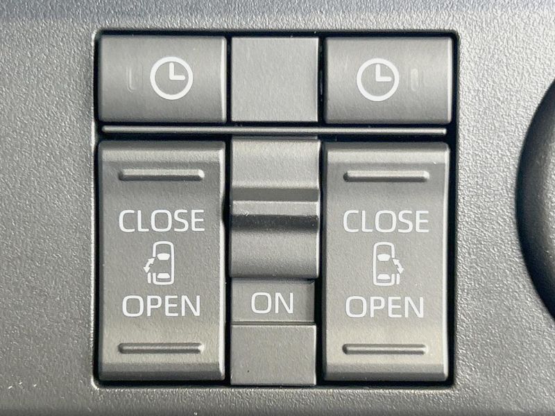 2025 Daihatsu Toll 5BA-M900S (UW-6a98e60c5f149)[28]