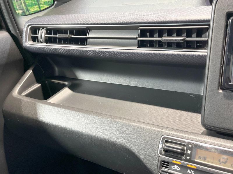 2018 Mazda Flair DAA-MJ55S (UW-6a98e63734b4b)[27]