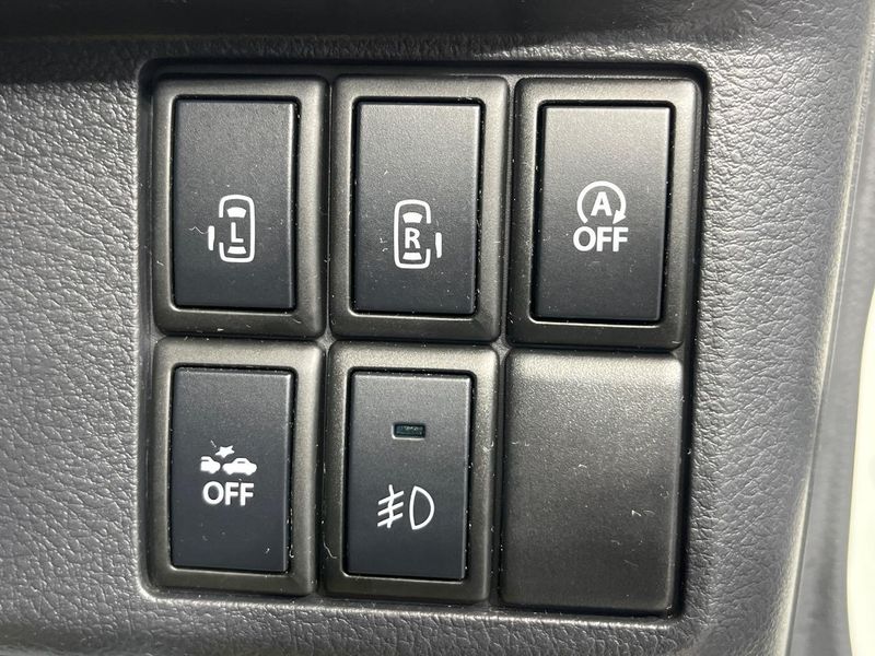 2014 Suzuki Spacia Custom DBA-MK32S (UW-6a98e639e5a15)[13]