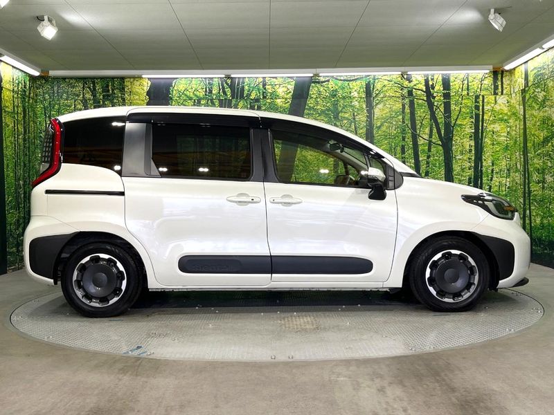 2022 Toyota Sienta 5BA-MXPC10G (UW-6a98e69223019)[19]