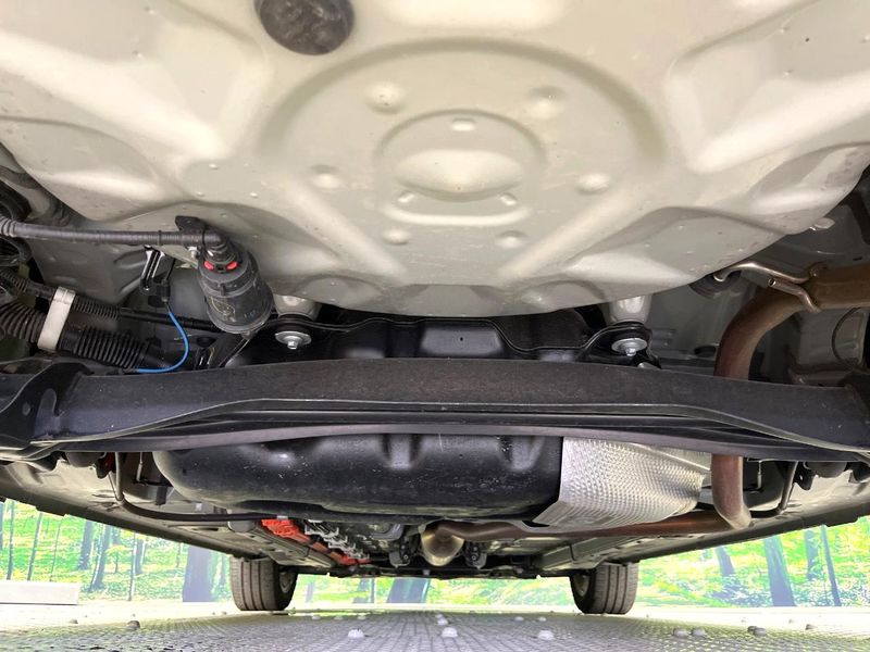 2024 Toyota Aqua 6AA-MXPK11 (UW-6a98e6a79f8a8)[27]