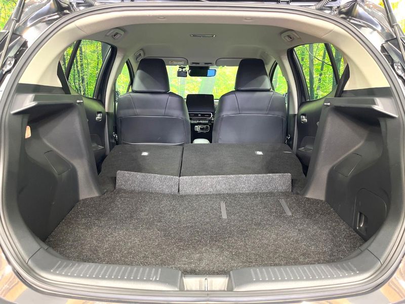 2024 Toyota Aqua 6AA-MXPK11 (UW-6a98e6a79f8a8)[24]