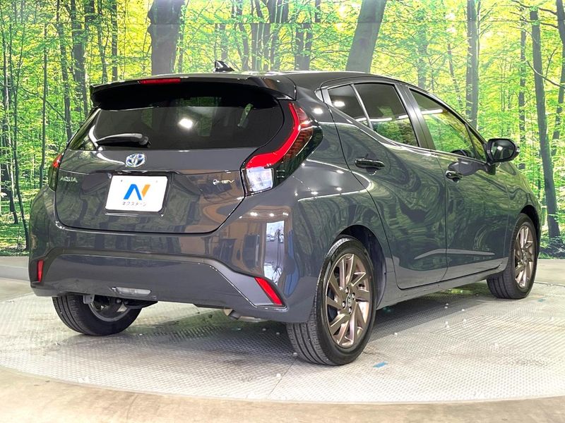 2024 Toyota Aqua 6AA-MXPK11 (UW-6a98e6a79f8a8)[21]