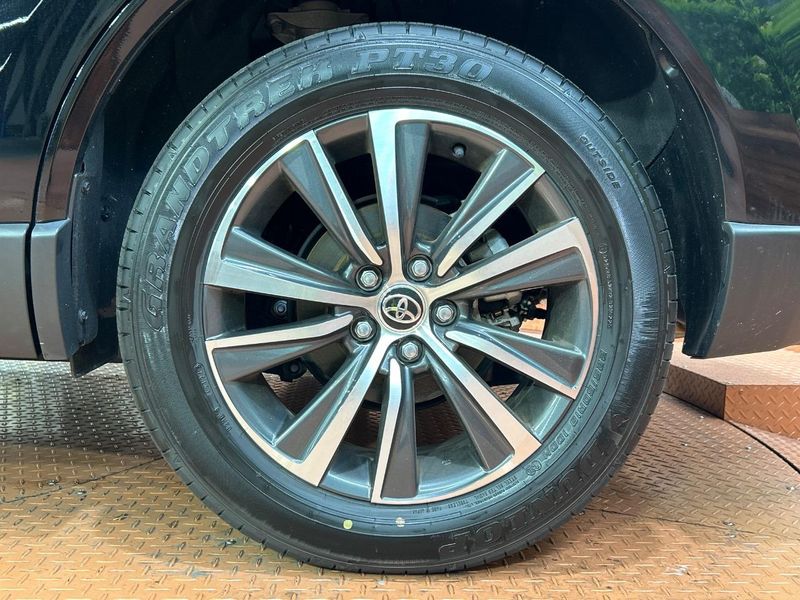 2025 Toyota Harrier 6BA-MXUA80 (UW-6a98e6c0835e5)[4]