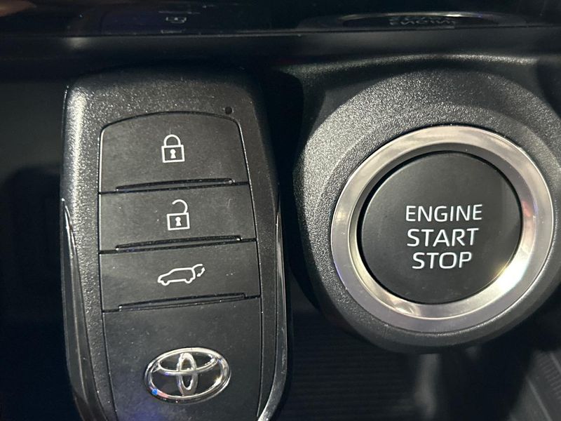 2025 Toyota Harrier 6BA-MXUA80 (UW-6a98e6c0835e5)[29]