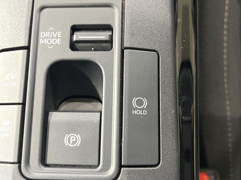 2023 Toyota Prius 6AA-MXWH60 (UW-6a98e6c606522)[29]