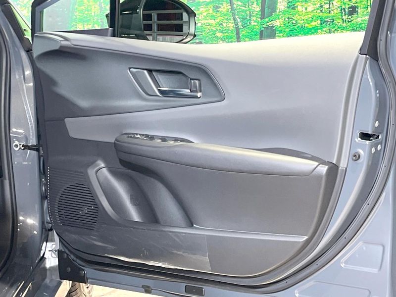 2023 Toyota Prius 6AA-MXWH60 (UW-6a98e6c606522)[8]