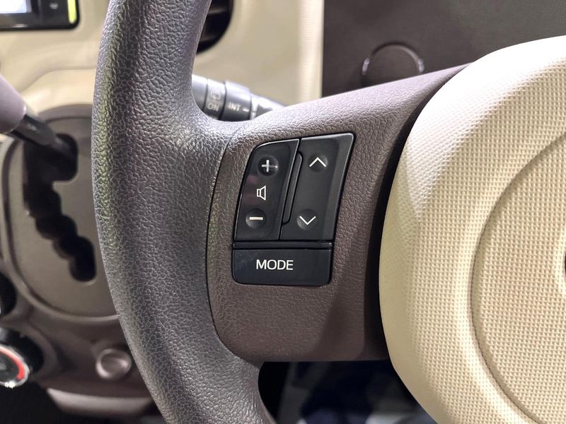 2013 Toyota Spade DBA-NCP141 (UW-6a98e6dded00b)[13]