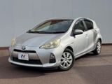 2013 Toyota Aqua DAA-NHP10
