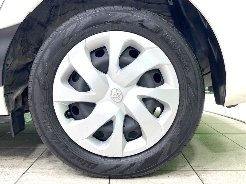 2017 Toyota Sienta DAA-NHP170G (UW-6a98e6f7a4176)[9]