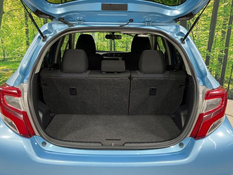 2016 Toyota Vitz DBA-NSP135 (UW-6a98e6fb78b01)[4]
