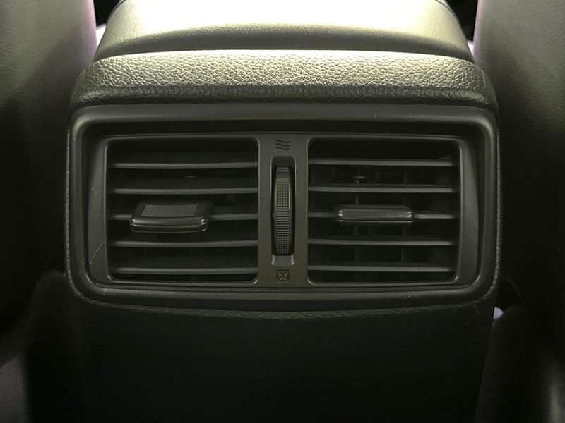 2020 Nissan X-Trail DBA-NT32 (UW-6a98e7084b0f4)[26]