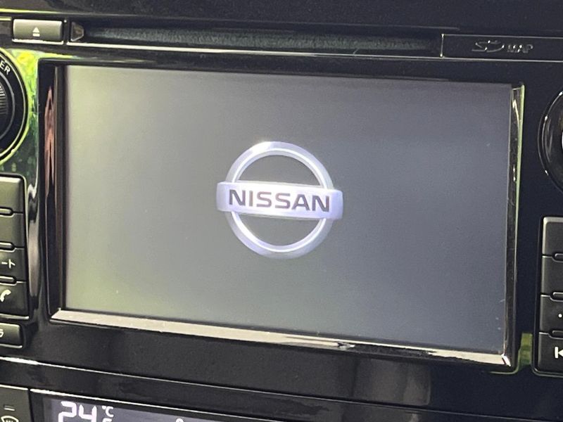 2016 Nissan X-Trail DBA-NT32 (UW-6a98e709a330f)[5]