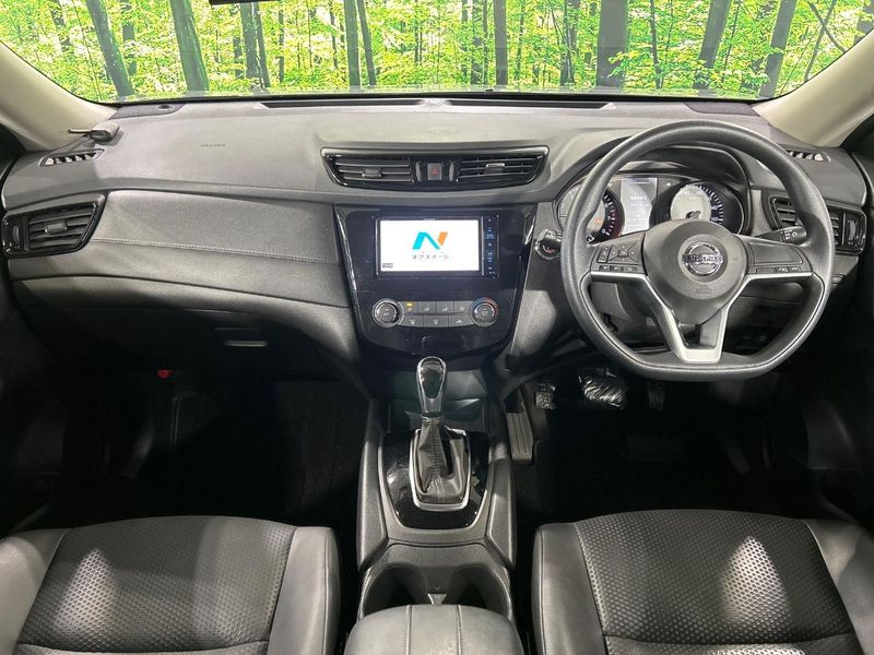 2022 Nissan X-Trail 5BA-NT32 (UW-6a98e70ab33d7)[14]