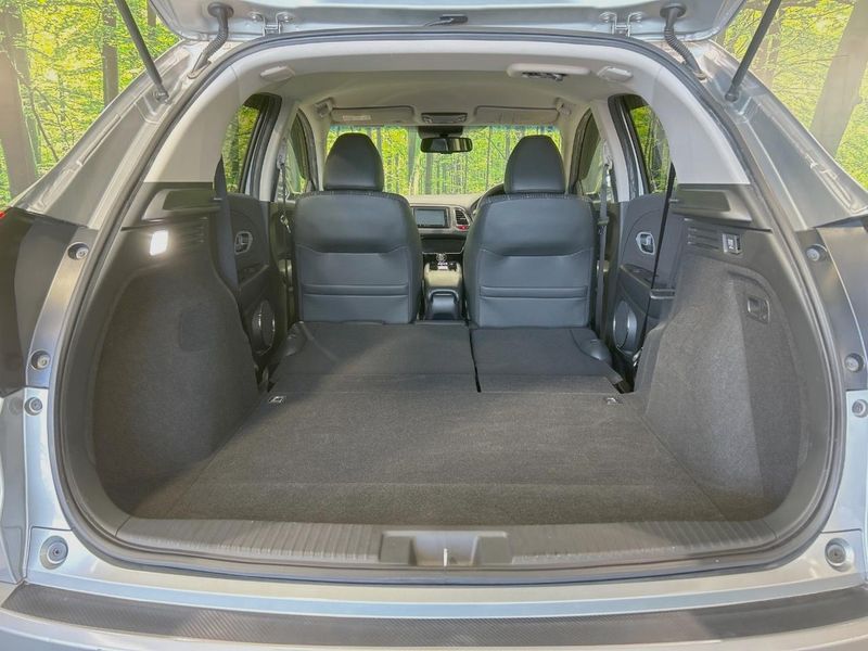 2014 Honda Vezel DAA-RU3 (UW-6a98e71ee3091)[12]