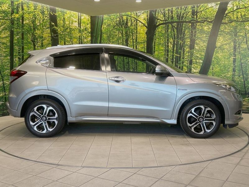 2014 Honda Vezel DAA-RU3 (UW-6a98e71ee3091)[21]