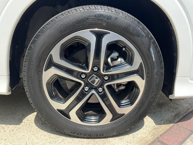 2019 Honda Vezel DAA-RU3 (UW-6a98e72257d04)[11]