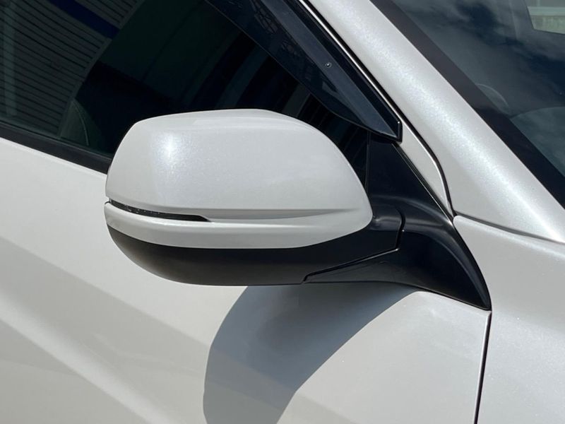 2019 Honda Vezel DAA-RU3 (UW-6a98e72257d04)[14]