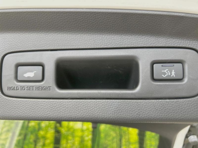2021 Honda Vezel 6AA-RV5 (UW-6a98e726dde8f)[10]
