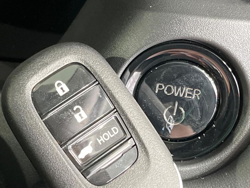 2025 Honda Vezel 6AA-RV5 (UW-6a98e7325b8ef)[5]