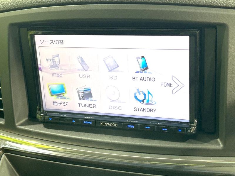2016 Nissan Elgrand DBA-TE52 (UW-6a98e75184344)[8]