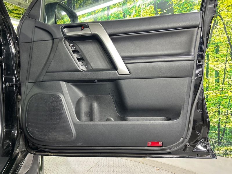 2022 Toyota Land Cruiser Prado 3BA-TRJ150W (UW-6a98e75908c9f)[16]