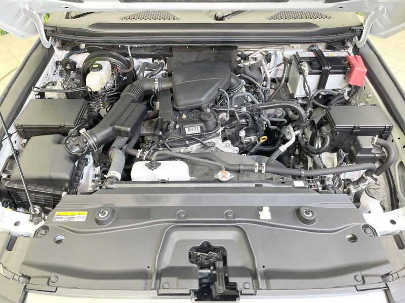 2024 Toyota Land Cruiser 250 3BA-TRJ250W (UW-6a98e760df10a)[4]