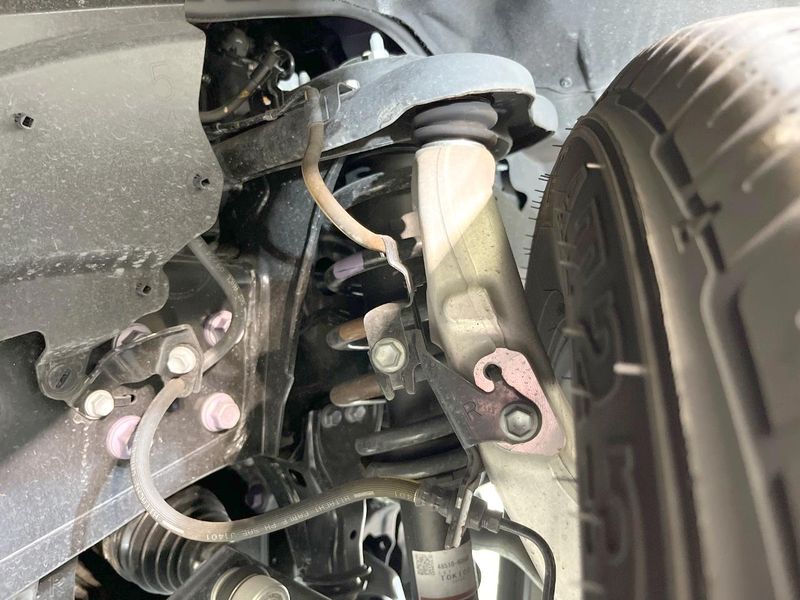 2024 Toyota Land Cruiser 250 3BA-TRJ250W (UW-6a98e760df10a)[19]